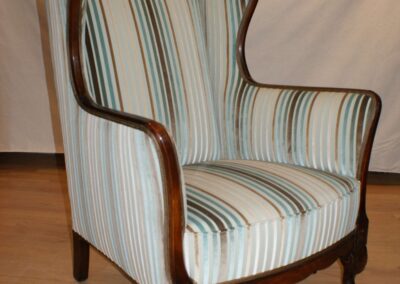 Lænestol med fine striber