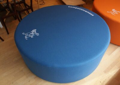 Speciel fremstillede puffer til messe