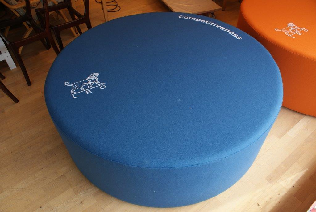 Speciel fremstillede puffer til messe